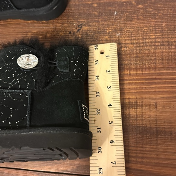 UGG Women's Mini Bailey Button Bling Constellation - Picture 8 of 8